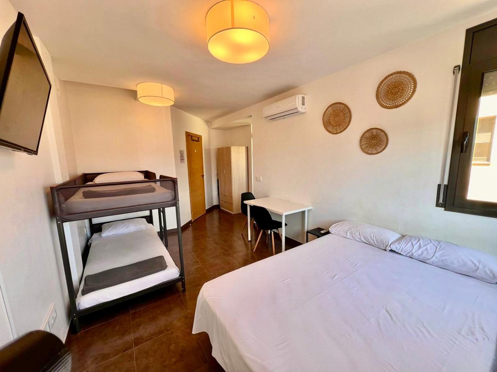 Mt Boutique Suites Y Apartamentos - Adults Only - Матаро Екстер'єр фото