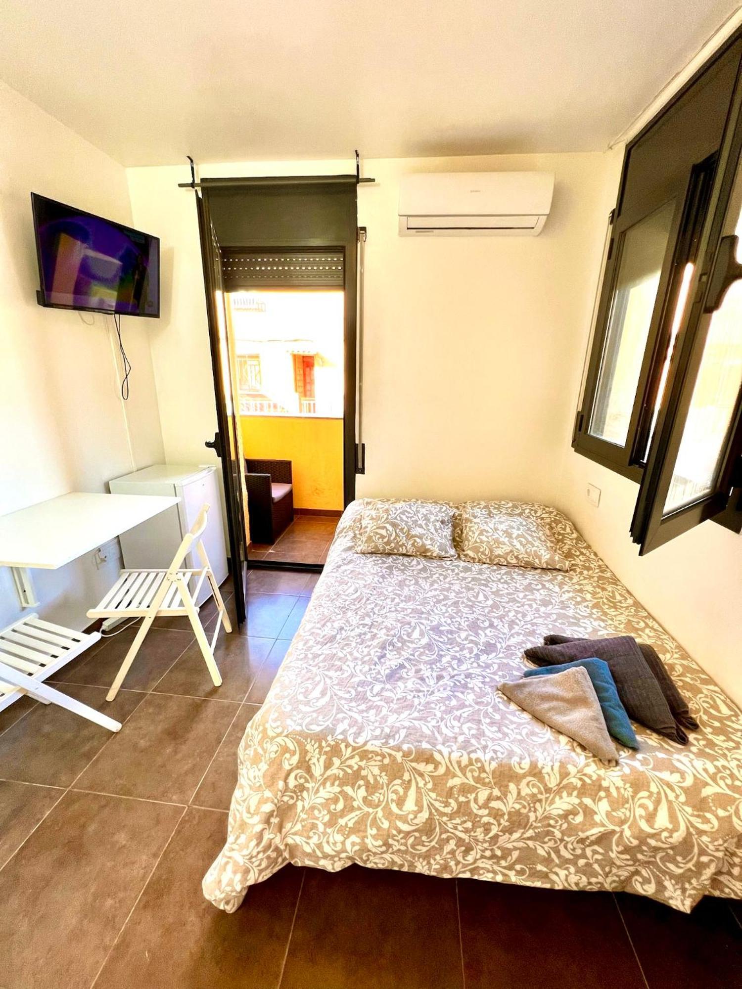 Mt Boutique Suites Y Apartamentos - Adults Only - Матаро Екстер'єр фото