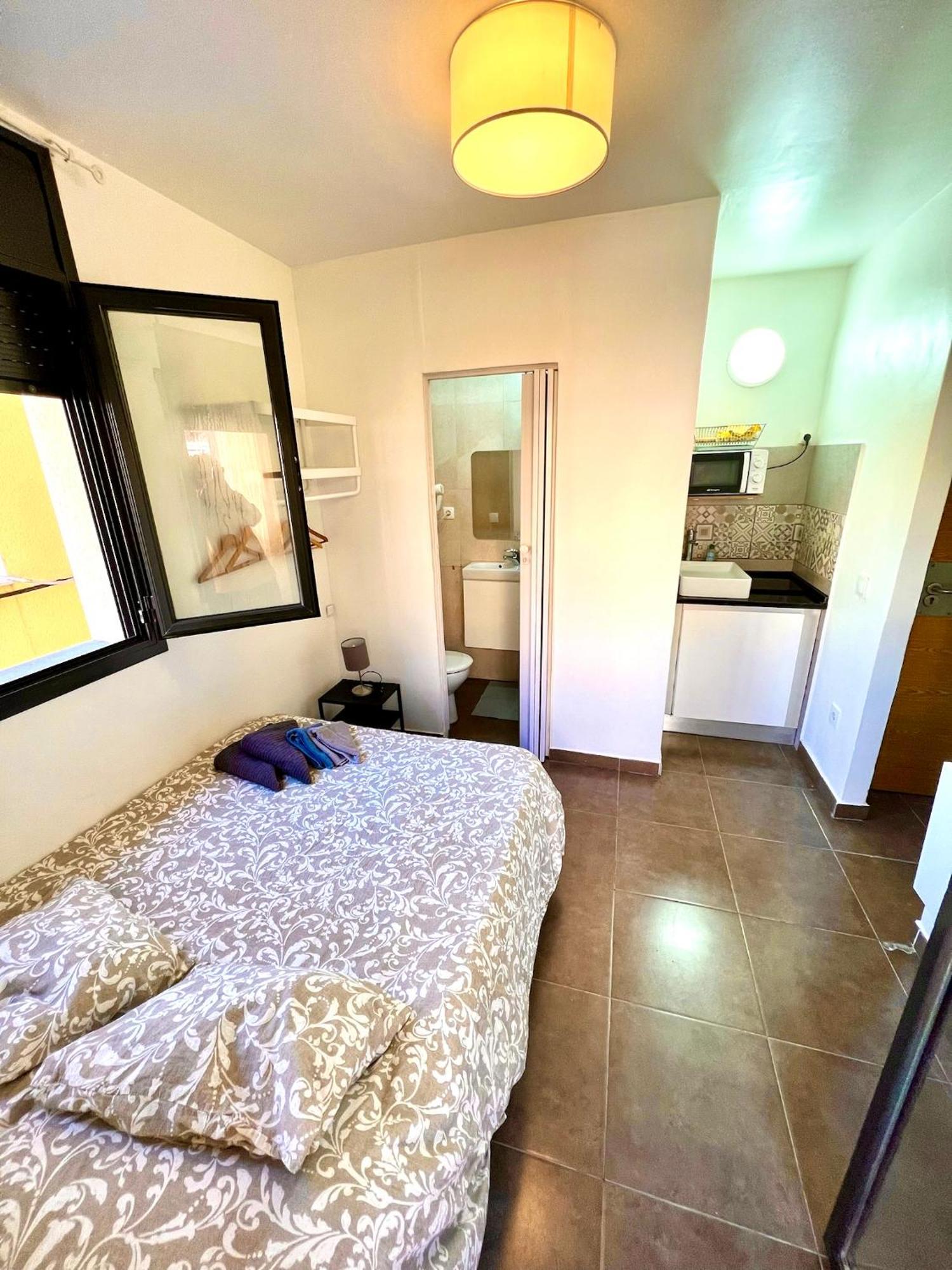 Mt Boutique Suites Y Apartamentos - Adults Only - Матаро Екстер'єр фото