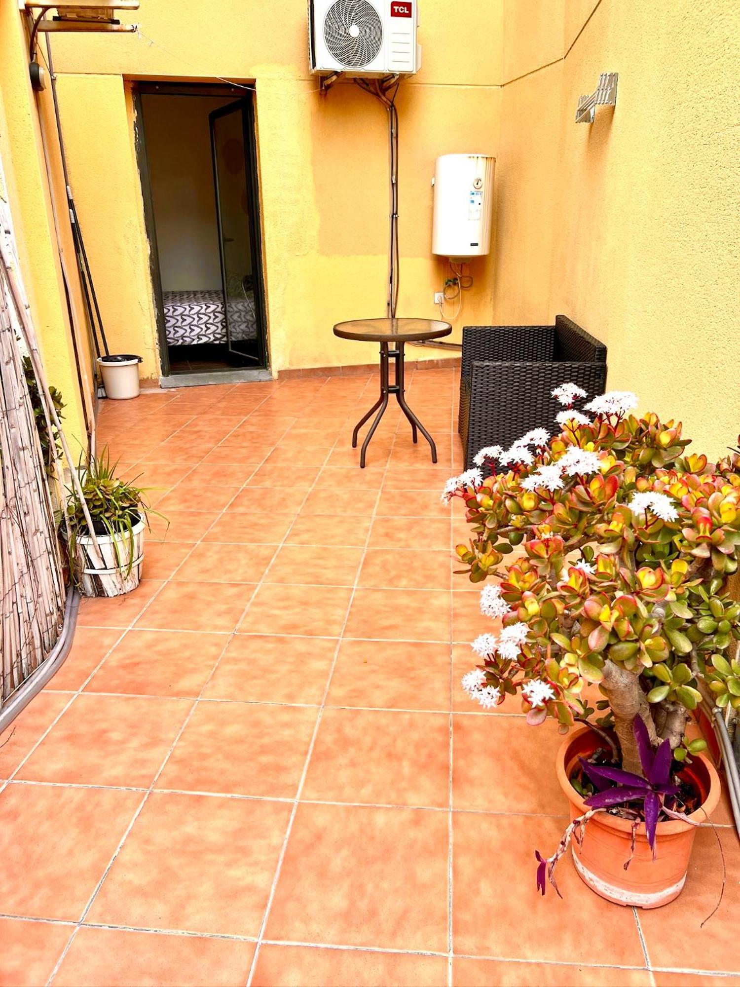 Mt Boutique Suites Y Apartamentos - Adults Only - Матаро Екстер'єр фото