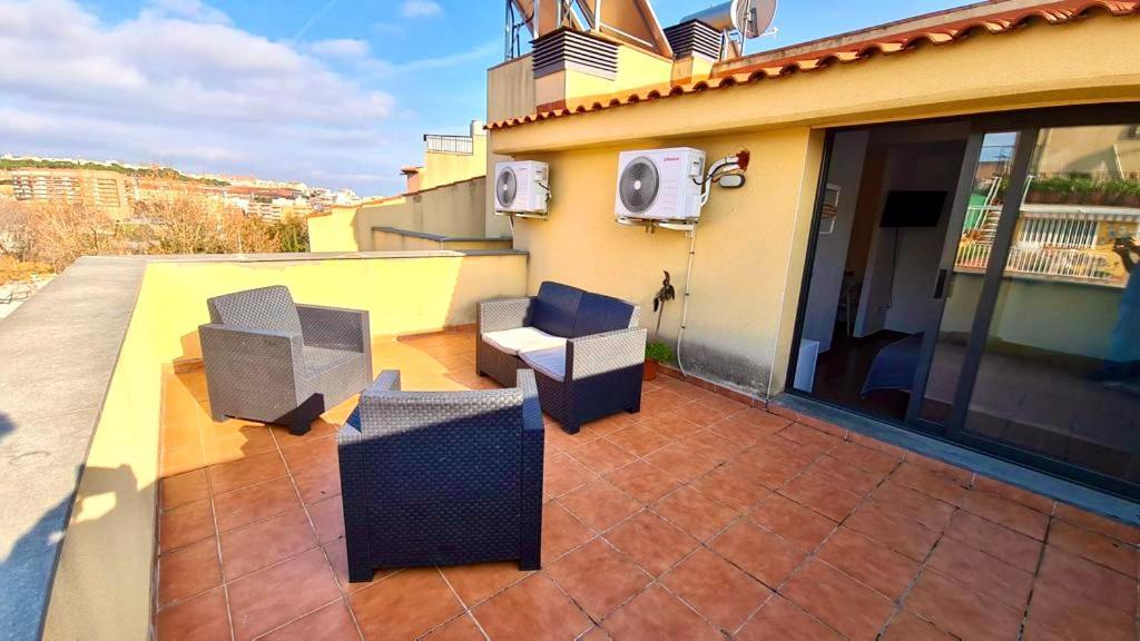 Mt Boutique Suites Y Apartamentos - Adults Only - Матаро Екстер'єр фото